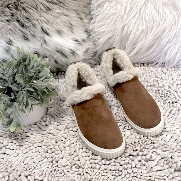 Timberland Tan Rust Suede Faux Fur Ankle Slip On Sneaker Booties Sz 6.5 - Picture 1 of 15